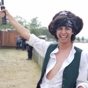 Meet your Posher, Daniel